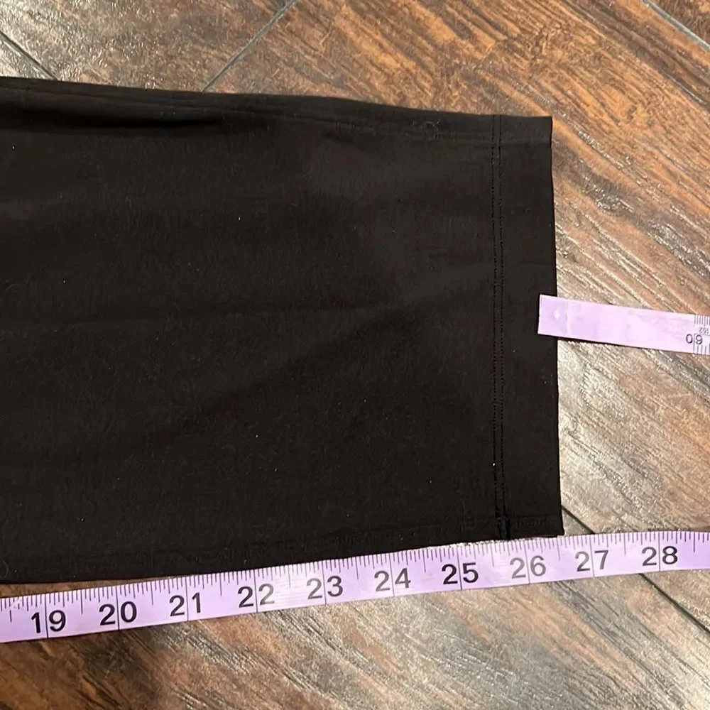 lululemon athletica On The Fly Crop pants size 10 perfect for run workout active - Picture 10 of 12